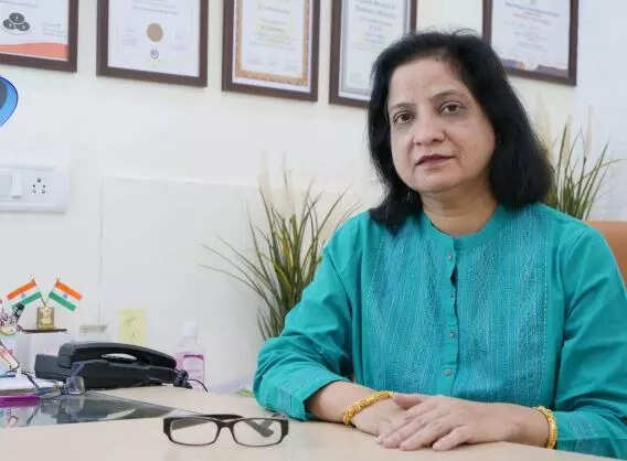 Dr Nishi Singh